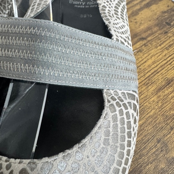 Thierry Rabotin Silver Patterned Peep Toe Flats - Picture 7 of 11